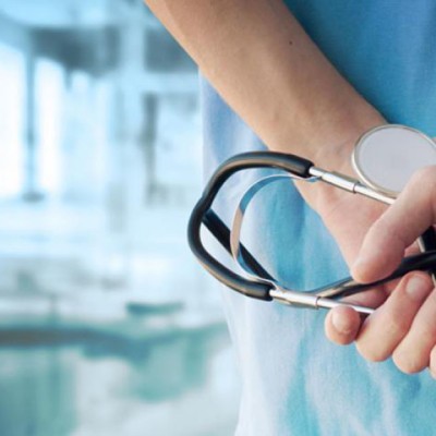 Κορονοϊός: Έκκληση σε εθελοντές απευθύνει το Υπουργείο Υγείας