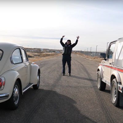 Beetle vs Samurai: Η πιο… αργή κόντρα στην ιστορία! (video)