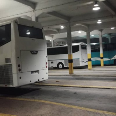 Σε ξεχωριστή θέση τα μικρά παιδιά στα ΚΤΕΛ – Θα πληρώνουν εισιτήριο;