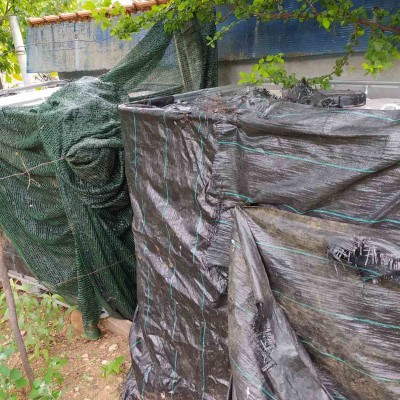 Οι μουσαμάδες έκρυβαν δεξαμενές με λαθραία καύσιμα