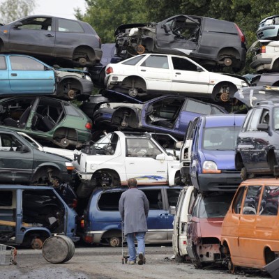 Μειωμένες οι διαγραφές και ανακυκλώσεις παλαιών αυτοκινήτων στην Ελλάδα το 2020