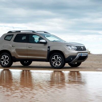 Dacia Duster: Δείτε αναλυτικά τιμές, εκδόσεις, εξοπλισμούς