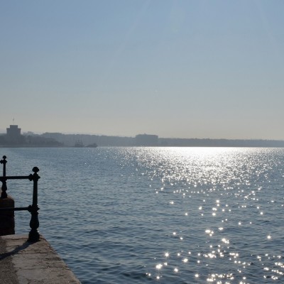 Καιρός σήμερα: Ισχυροί άνεμοι έως 6 μποφόρ – Που είναι υψηλός ο κίνδυνος εκδήλωσης πυρκαγιάς