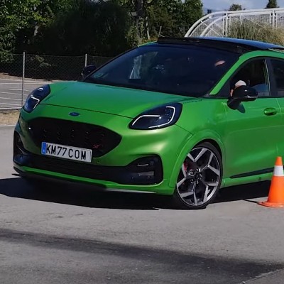 Ford Puma ST: Πόσο καλά μπορεί να πάει ένα crossover στο τεστ αποφυγής ταράνδου; [Video]
