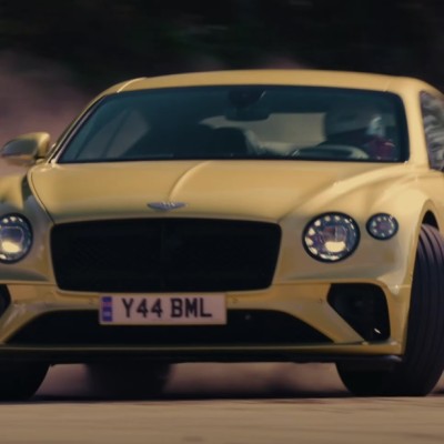 Οι Bentley πάνε με το πλάι; (video)