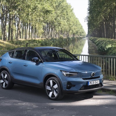 To ηλεκτρικό Volvo C40 τώρα και με 231 ίππους – Τιμή