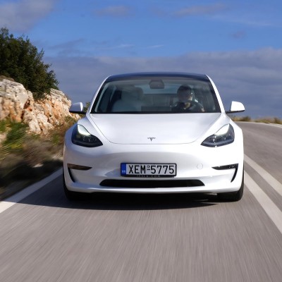 Νοίκιασε ηλεκτρικό με ένα 50άρικο