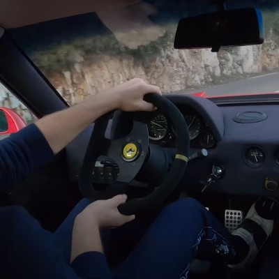 Ο Nico Rosberg παραβίασε κόκκινο και την πάτησε με δανεική Ferrari F40 [Video]