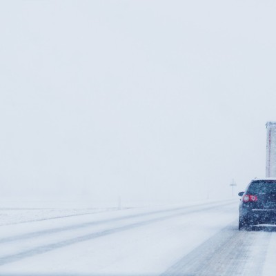 Κακοκαιρία «Φίλιππος»: Τι γίνεται στους δρόμους με τα χιόνια