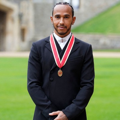 Αγοράζει ποσοστό της Chelsea ο Hamilton;