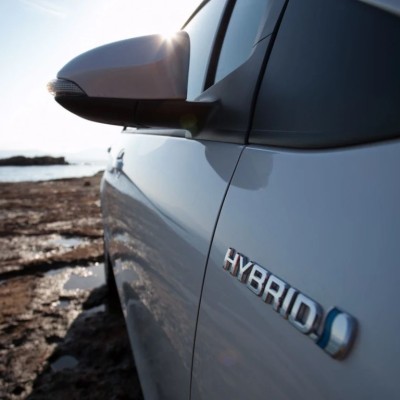 Υβριδικός πόλεμος: Τα 5 μεταχειρισμένα υβριδικά που παίρνεις με 15.000 €