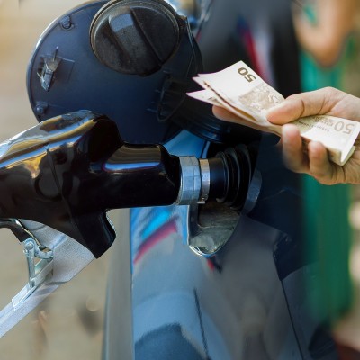 Fuel Pass 2: Πώς θα πάρεις την επιδότηση – Ποια είναι τα κριτήρια;