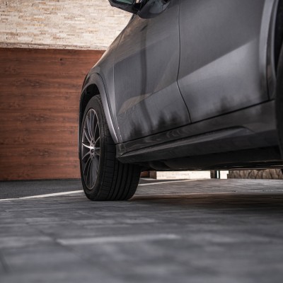 Γερμανία: 500 € πρόστιμο αν χρησιμοποιείς το γκαράζ σαν αποθήκη