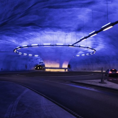 Κυκλικός κόμβος μέσα σε τούνελ; Και όμως υπάρχει! [video]