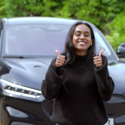 Σχολές οδηγών κάνουν μαθήματα με Ford Mustang Mach-E [Video]