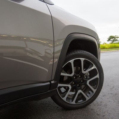 Οικογενειακό SUV 4x4 με 240 PS και κατανάλωση 1,9 lt/100 km - Ποιο είναι;