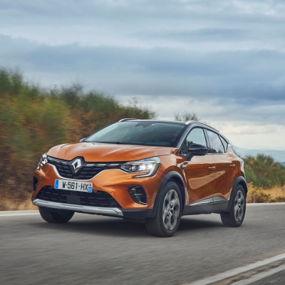 Renault Captur: Τι προσφέρουν οι 3 υβριδικές εκδόσεις; - Δες τις τιμές τους
