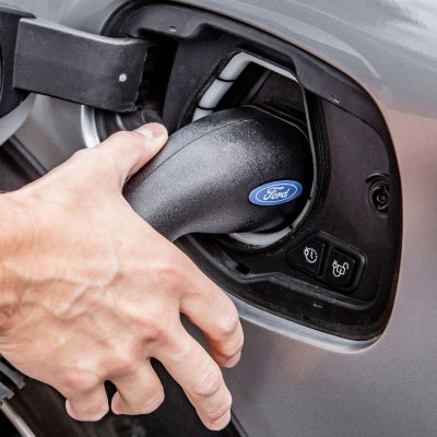 Αλλαγή πλεύσης για το εργοστάσιο μπαταριών της Ford στην Τουρκία