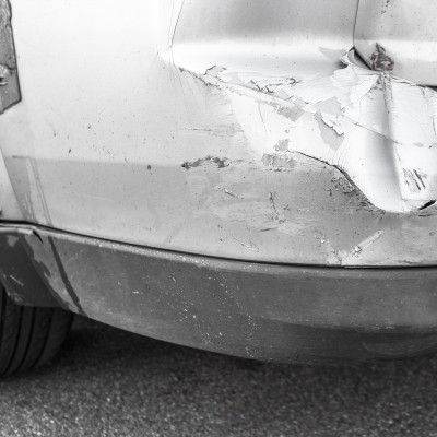 Βόλος: Έβαλε όπισθεν και χτύπησε επίτηδες τη μάνα του!