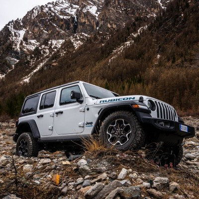 Το σκληροτράχηλο Jeep Wrangler Rubicon κλείνει τα 20!