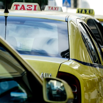 Αττική: Αλλοδαπός είχε κλέψει 27 Ταξί – Δείτε το αποκαλυπτικό video