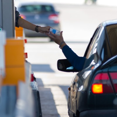 Ελλάδα: Μείωση των διοδίων σε μεγάλο αυτοκινητόδρομο – Τι είπε ο υπουργός