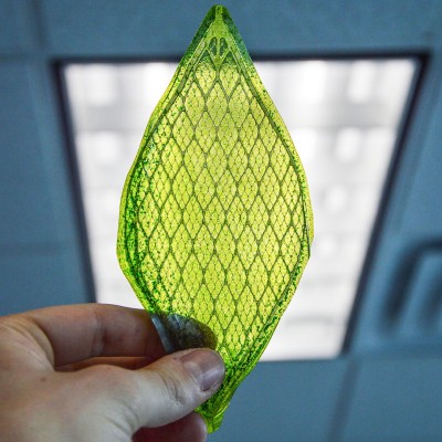 Νέα εφεύρεση-επανάσταση: Τεχνητό φύλλο παράγει βενζίνη!