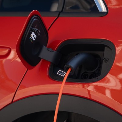 Δεν ξανάγινε – Γειτονική χώρα έδωσε 600 εκατ. ευρώ για ηλεκτρικά, σε μία μέρα