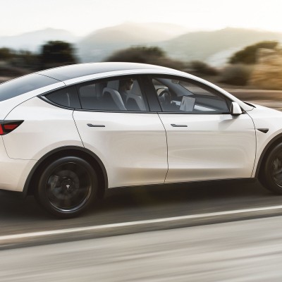 Tο Tesla Model Y έσπασε τα ταμεία - Νο1 σε πωλήσεις σε όλη την Ευρώπη