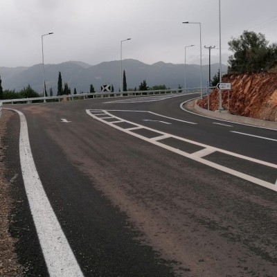 250 άνθρωποι φτιάχνουν νέο δρόμο στην Ελλάδα – Θα κοστίσει 300 εκατομμύρια ευρώ