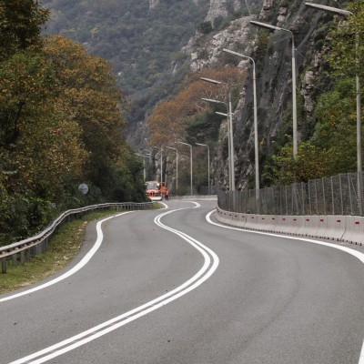 Τέμπη: Κλειστά και τα δύο ρεύματα κυκλοφορίας