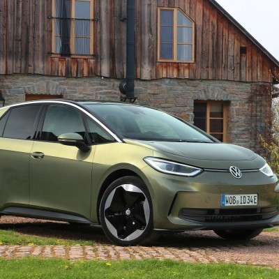 Σύντομα... τελειώνει η βενζίνη σε κράτος της Ευρώπης - Θα κυκλοφορούν μόνο ηλεκτρικά