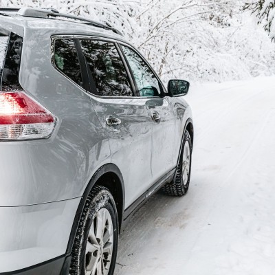 Χαλάει ο καιρός με βροχές, κρύο και χιόνια - Τι προσέχω στο αυτοκίνητο;