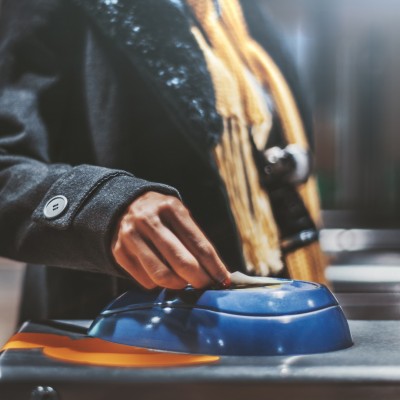 Τέλος τα εισιτήρια σε Μετρό και λεωφορεία - Δείτε πως  πληρώνουμε από σήμερα