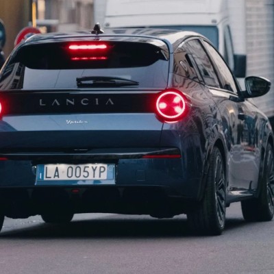 Αυτή είναι η είναι νέα Lancia Ypsilon – Οι πρώτες εικόνες