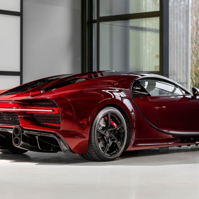 Ο Κόκκινος Δράκος των αυτοκινήτων - Στοιχίζει 3,5 εκατ. ευρώ!