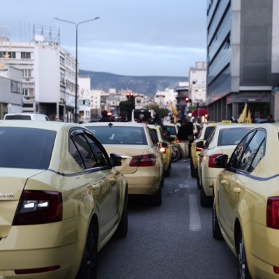 Αθήνα: Ποιοι δρόμοι κλείνουν από την απεργία Ταξί