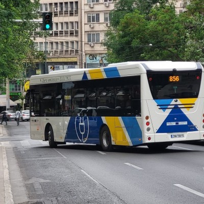 Αθήνα - Ηλεκτρικά λεωφορεία: Έχουν σύστημα για να μην πέφτουν οι επιβάτες