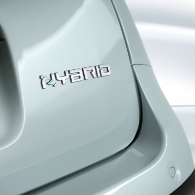 Ο ευρωπαϊκός κολοσσός που επενδύει στα υβριδικά αυτοκίνητα – Έρχονται 30 μοντέλα