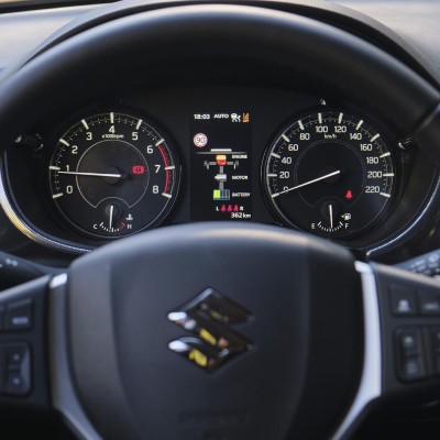 Το SUV της Suzuki που αγοράζεις με 273 ευρώ το μήνα - Έχει τα πάντα