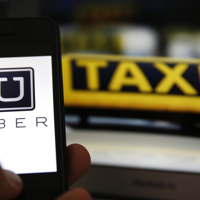 Μεγάλη απάτη από 800 οδηγούς Uber – Έτσι έκλεβαν για χρόνια πελάτες και εταιρεία