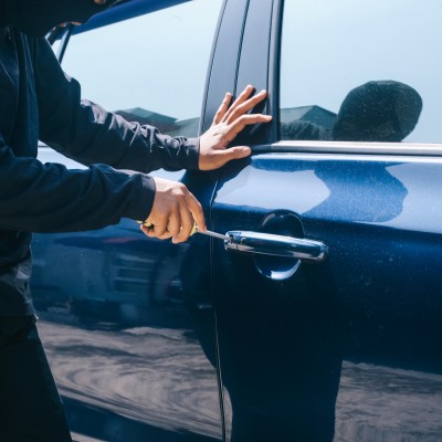 Ελλάδα: Κάθε μέρα κάνουν φτερά 52 αυτοκίνητα - Ποια  βάζουν στο στόχαστρό τους οι ληστές