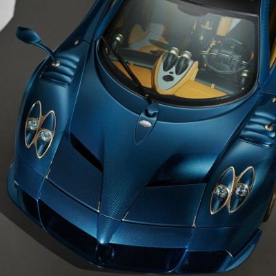 Αυτό είναι το νέο αυτοκίνητο του Zuckerberg - Το πλήρωσε 1,5 εκατ.