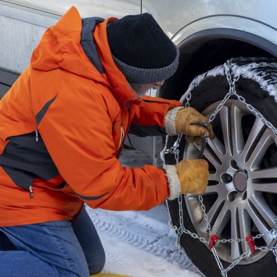 Υποχρεωτικές οι αντιολισθητικές αλυσίδες στην Αττική – Το πρόστιμο για τους παραβάτες