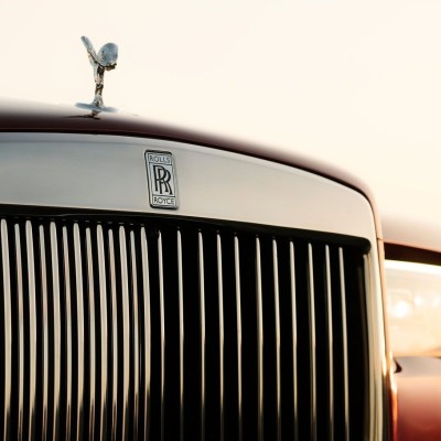 O ζεν πρεμιέ κλέφτης – Νοίκιαζε Rolls-Royce και λήστευε τράπεζες