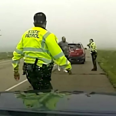 Περιπολικό τρακάρει αθώο οδηγό με Toyota RAV4 - Το κράτος αρνείται να πληρώσει