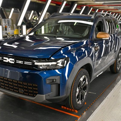 H Dacia σπάει όλα τα ρεκόρ – Φτιάχνει ένα αυτοκίνητο κάθε 55 δευτερόλεπτα