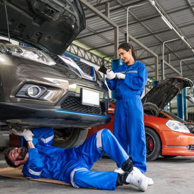 Έχει διαρροή το αυτοκίνητό σου; Δες τι μπορεί να είναι