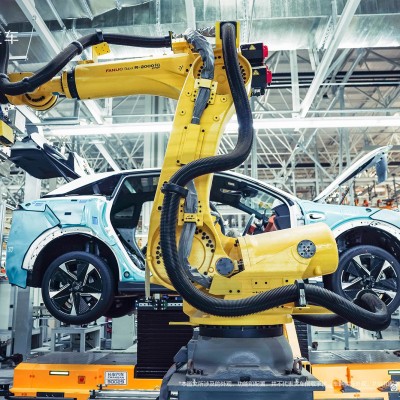 To super εργοστάσιο των Κινέζων - Φτιάχνει ένα αυτοκίνητο σε 60 δευτερόλεπτα!