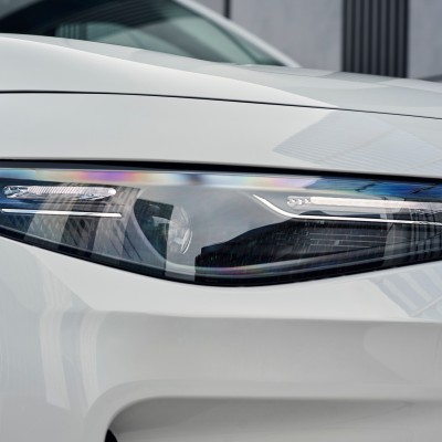 Στην Ελλάδα το «παράδοξο» SUV – Το ηλεκτρικό είναι φθηνότερο από το υβριδικό